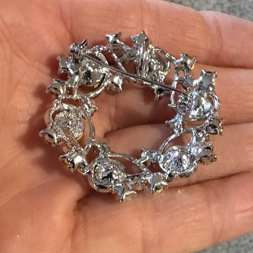VINTAGE RHINESTONE AND RAINBOW CRYSTAL WREATH 1.5